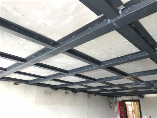 钢骨架轻型楼层板